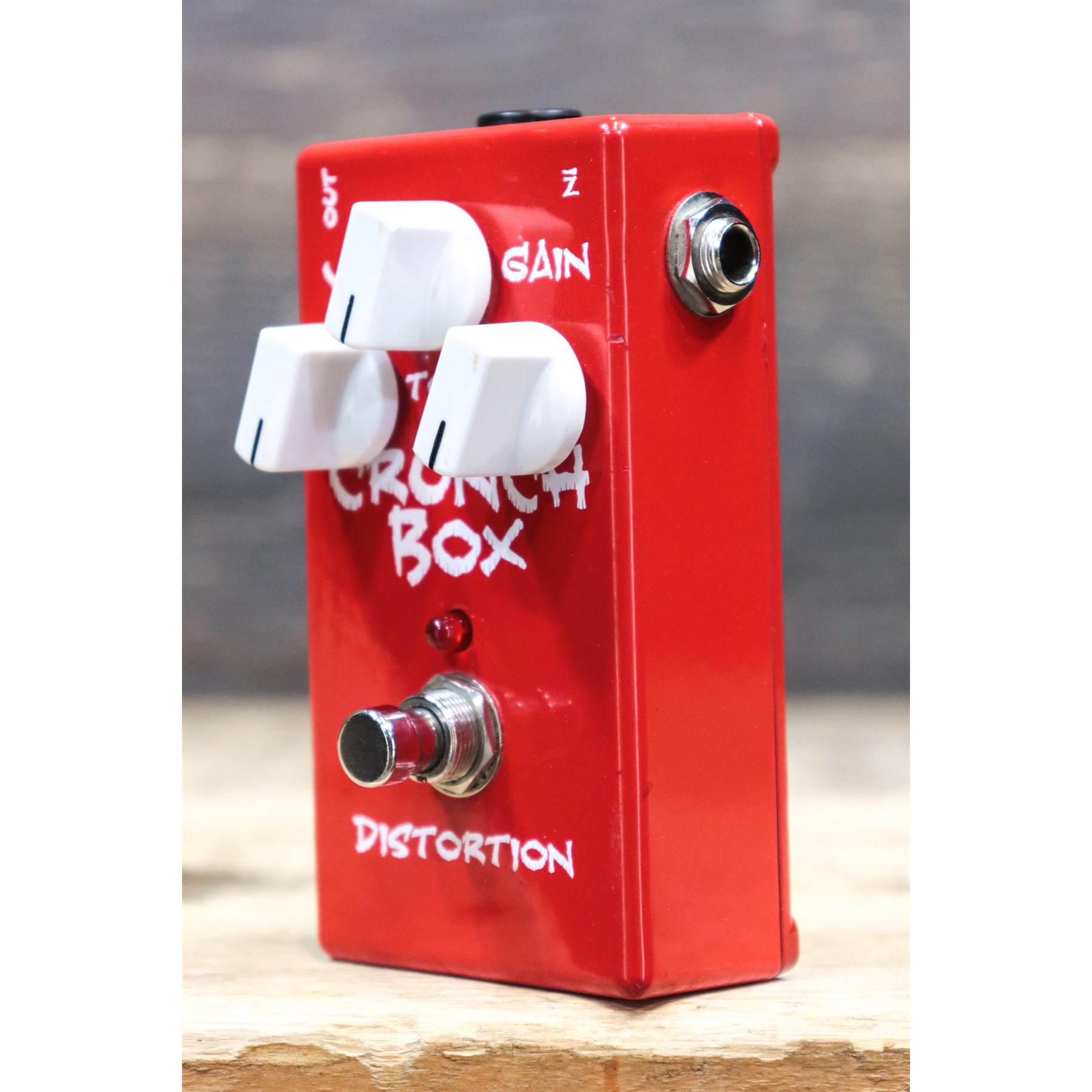 MI AUDIO CRUNCH BOX DISTORTION TRUE BYPASS HIGH GAIN
