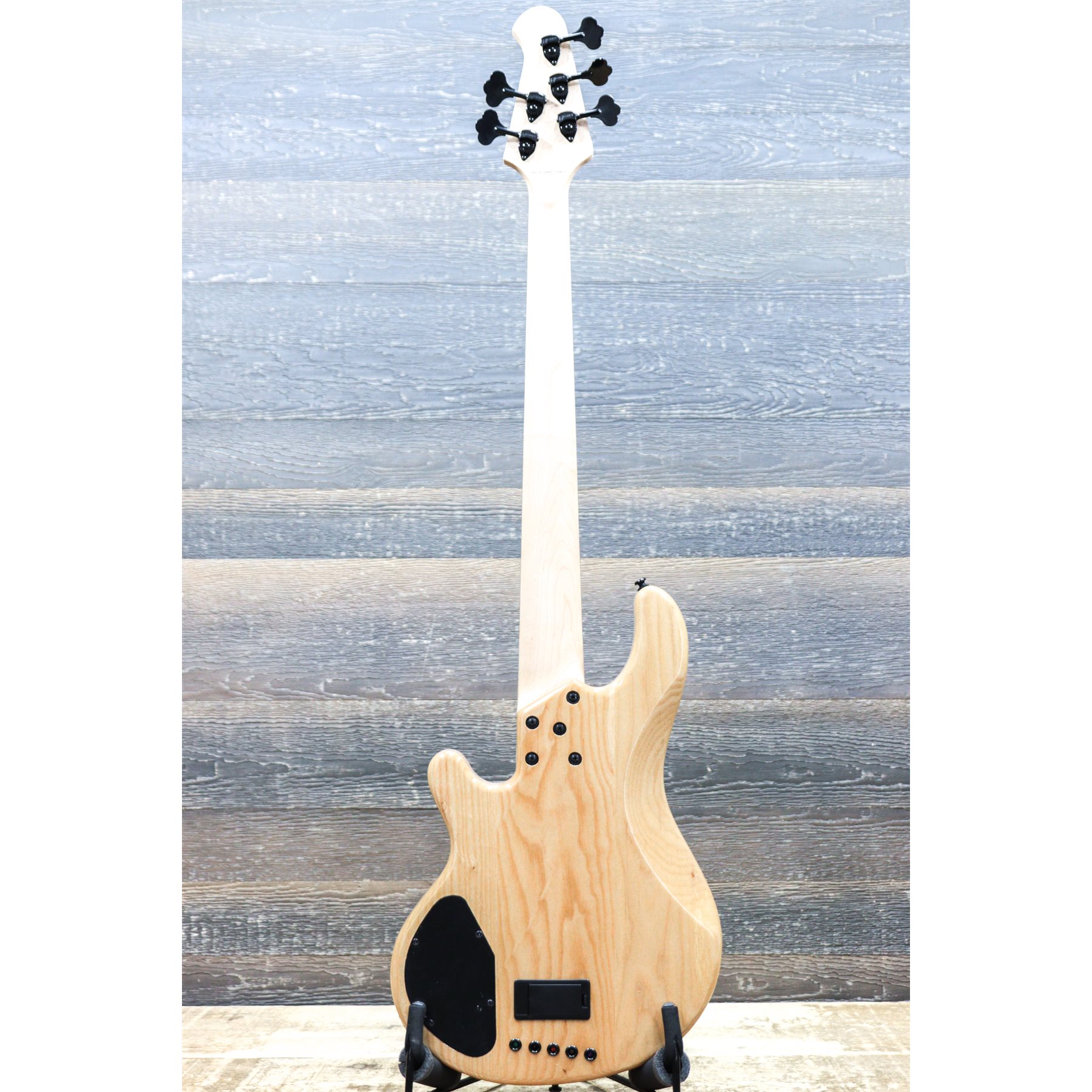 Lakland Skyline Series 55-01 Deluxe Spalted Maple Natural 5-String