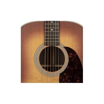 MARTIN D-28 SATIN AMBERBURST