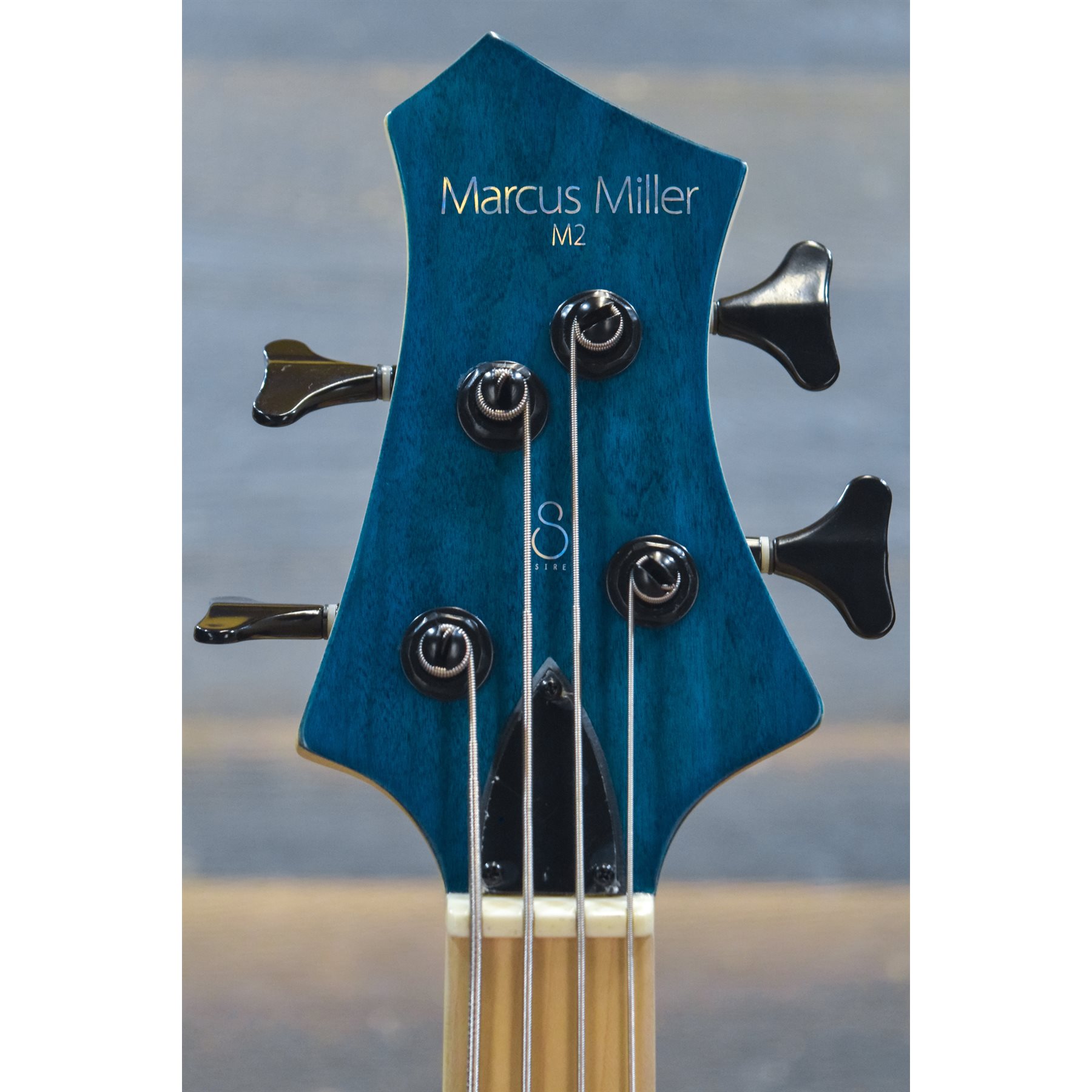 SIRE MARCUS MILLER M2 4-STRING 2ND GENERATION TRANSPARENT BLUE