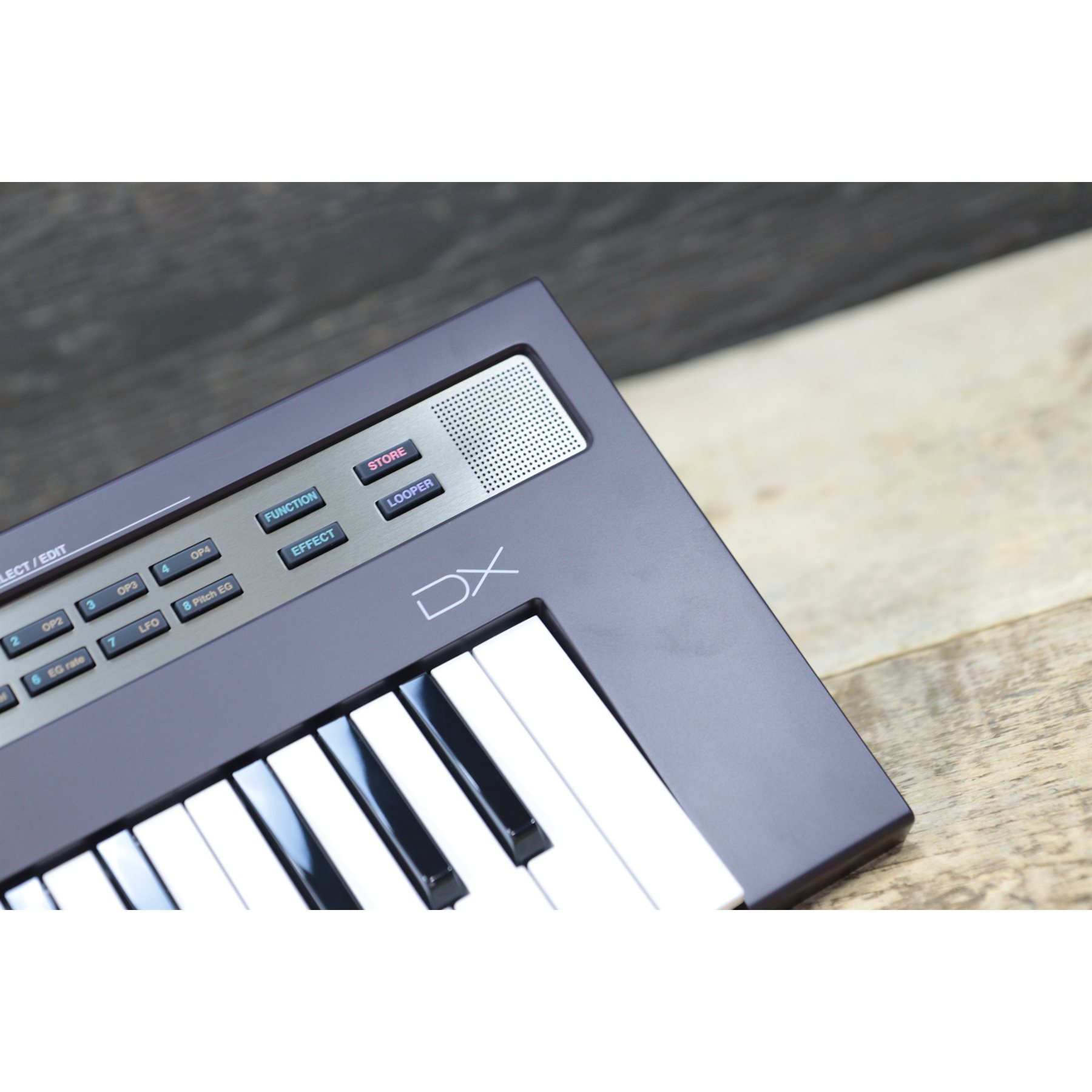 YAMAHA REFACE DX 37-KEY 4-OPERATOR FM SOUND ENGINE KEYBOARD