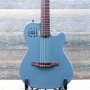 GODIN MULTIAC MUNDIAL ARCTIK BLUE "B-STOCK" EL.-CLASSICAL GUITAR AVEC ÉTUI SOUPLE #24310660