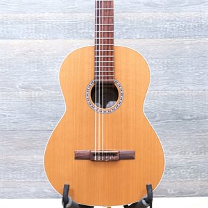 Godin Concert Solid Mahogany / Solid Cedar Top Electro-Classical Guitar