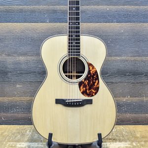 BOUCHER SG-51-C SÉRIE STUDIO GOOSE OM HYBRIDE PALISSANDRE INDIEN AVEC ENSEMBLE CONCERT