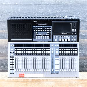 PRESONUS STUDIOLIVE SERIES III 32SX 32-CHANNEL DIGITAL CONSOLE MIXER W/BOX