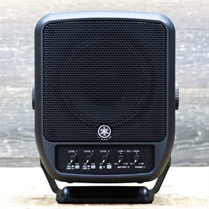 YAMAHA STAGEPAS 100BTR PORTABLE PA SYSTEM 100W 3-CHANNEL MIXER / BATTERY W/BOX